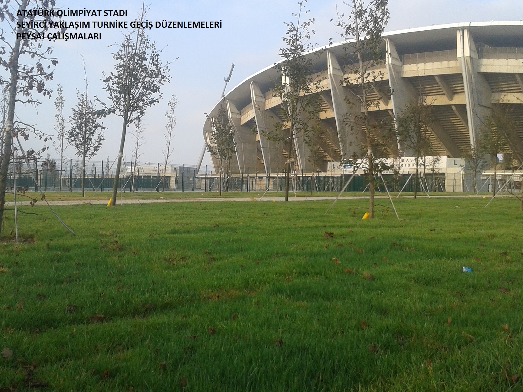 Atatürk Olimpiyat Stadı Engelli Seyirci Otopark, Giriş ve Tribünleri